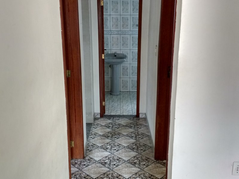 Casa à venda Parque Fluminense com 287m² e 4 quartos por R$ 529.000 - 1890732980-18.jpg