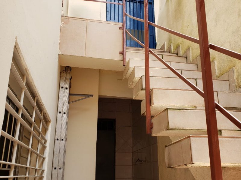 Casa à venda Vila Guarani com 180m² e 3 quartos por R$ 550.000 - 718256441-25.jpeg