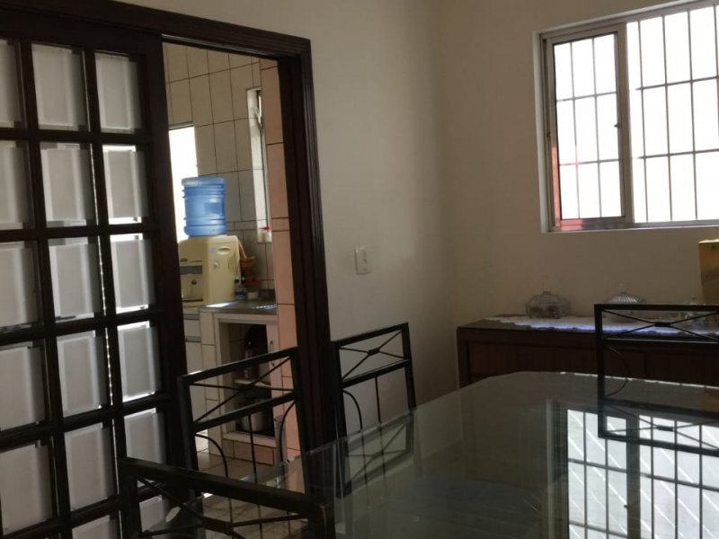 Casa à venda Jardim Floresta com 300m² e 3 quartos por R$ 750.000 - 1380382584-inbound5359717619035647730.jpg