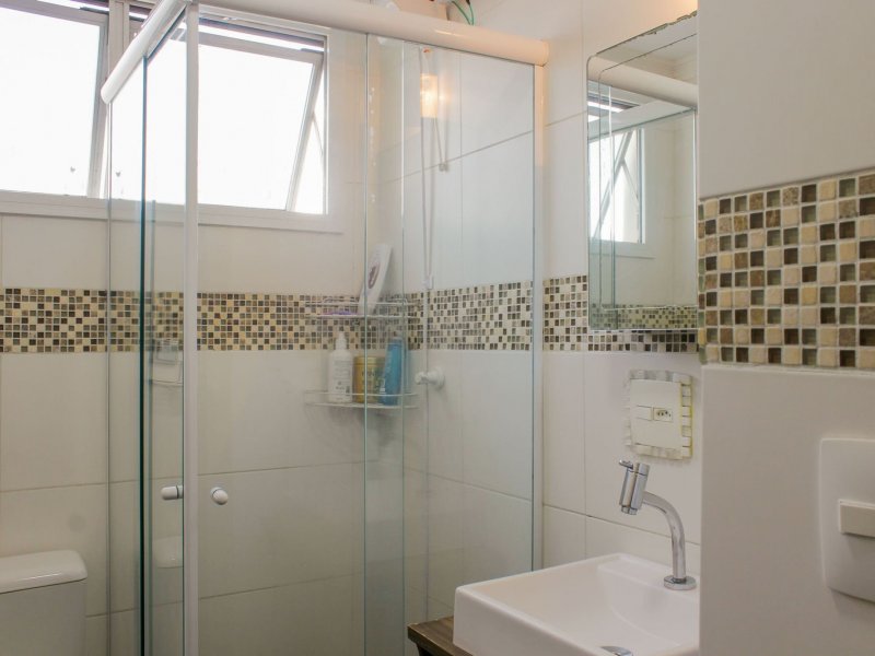 Apartamento à venda Parada Inglesa com 62m² e 3 quartos por R$ 420.000 - 947630705-desktop-bathroom00.jpg