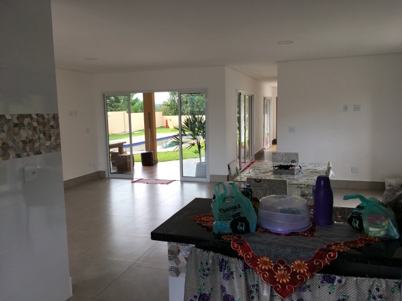 Casa de condomínio à venda Ouro fino com 245m² e 3 quartos por R$ 1.200.000 - 1187131604-a68e4625-9b81-463e-95f4-7a34aba18e5f.jpeg