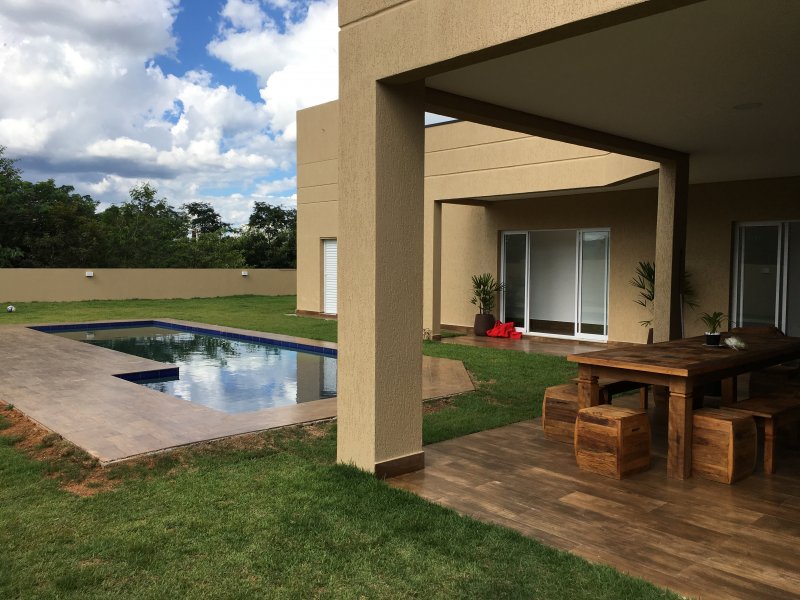 Casa de condomínio à venda Ouro fino com 245m² e 3 quartos por R$ 1.200.000 - 2133920268-bbd178cd-b38f-4300-8be2-d43048ef6086.jpeg