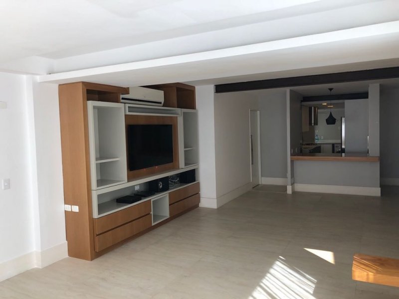 Cobertura à venda Leblon com 275m² e 3 quartos por R$ 5.250.000 - 1908526460-3c8842ae-396b-40b3-8133-3f714f118e41.jpeg