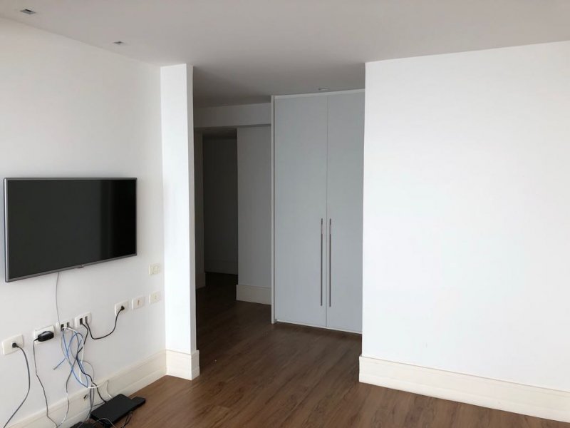 Cobertura à venda Leblon com 275m² e 3 quartos por R$ 5.250.000 - 488150107-1f21c2b9-1e90-4c74-b1f1-45ca673adacd.jpeg