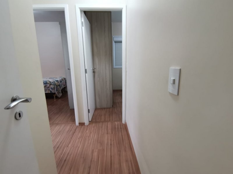 Apartamento à venda Vila Suzana com 88m² e 3 quartos por R$ 645.289 - 396472725-e-corredor-acesso-aos-quartos.jpeg