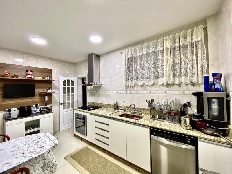 Apartamento à venda Jardim Guanabara com 197m² e 4 quartos por R$ 1.180.000 - 1554729035-036359b2-97db-4b2a-a6f7-80a283c418b3.jpeg