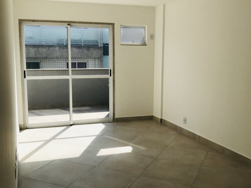 Cobertura à venda Recreio dos Bandeirantes com 180m² e 3 quartos por R$ 800.000 - 1483548702-a47ab95b-b6b7-4a39-a997-e834c030ae55.jpeg