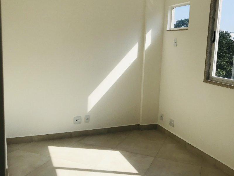 Cobertura à venda Recreio dos Bandeirantes com 180m² e 3 quartos por R$ 800.000 - 2131120730-52988014-fffe-496e-9064-eba919089d2b.jpeg