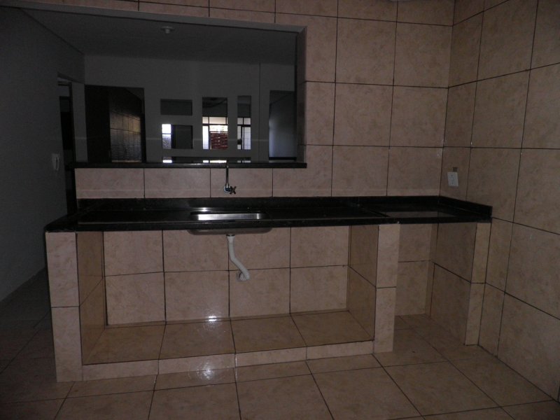 Casa à venda Residêncial Village Morada Verde com 185m² e 2 quartos por R$ 180.000 - 1369317250-cozinha-americana.JPG