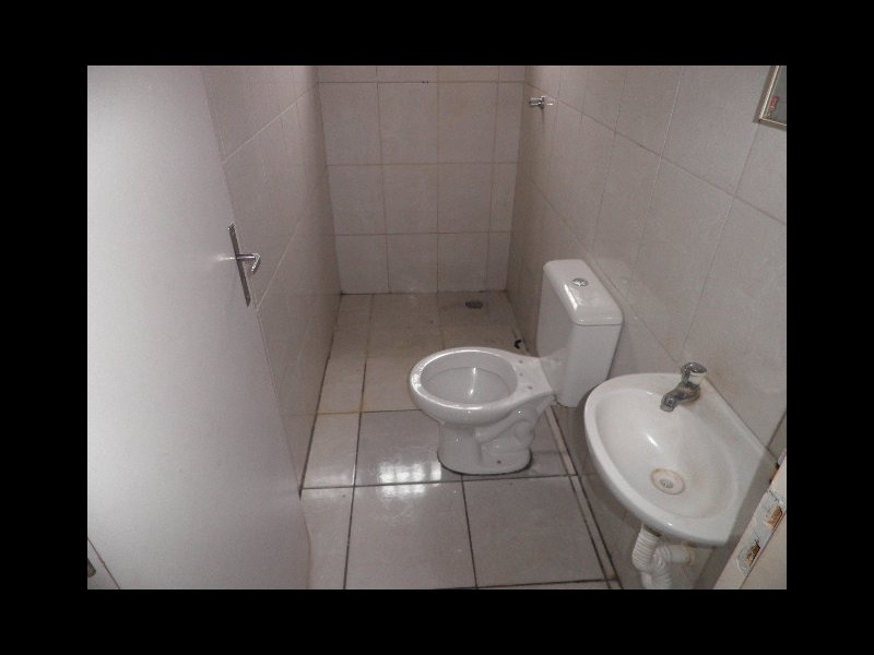 Casa à venda Residêncial Village Morada Verde com 185m² e 2 quartos por R$ 180.000 - 950580143-wc-social.JPG