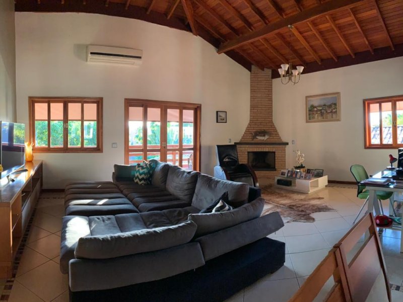 Chácara à venda Bomfim com 1100m² e 3 quartos por R$ 1.250.000 - 1927577630-whatsapp-image-2020-10-19-at-08.jpeg