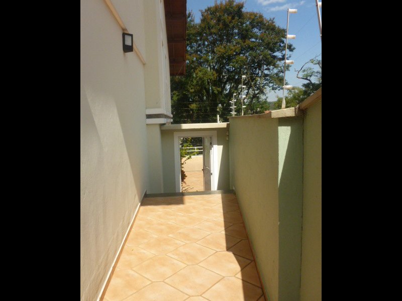Casa à venda Jardim Virginia Bianca com 193m² e 3 quartos por R$ 1.050.000 - 751999382-3-corredor-lateral.JPG