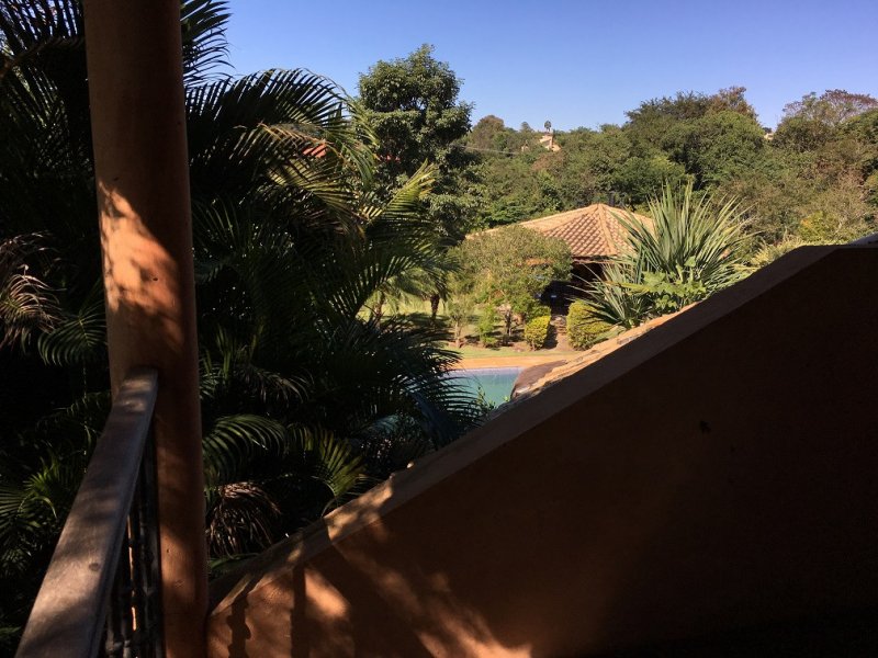 Casa de condomínio à venda Fazenda Vila Real com 476m² e 3 quartos por R$ 3.700.000 - 1823924361-d-suit-1-varanda-2-b.jpg