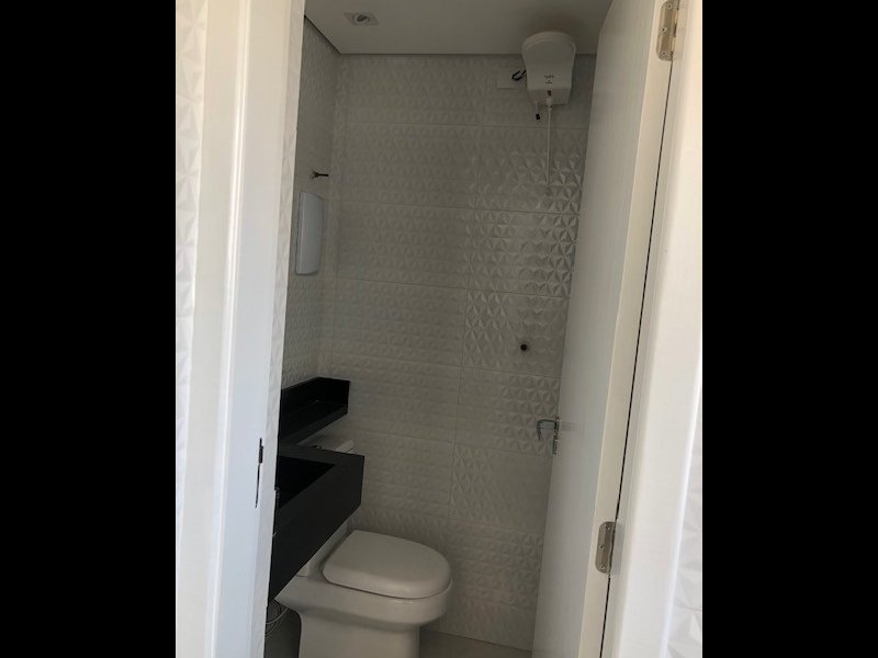 Apartamento à venda Tatuapé com 209m² e 3 quartos por R$ 1.985.000 - 1350220553-banheiro-servico.jpg