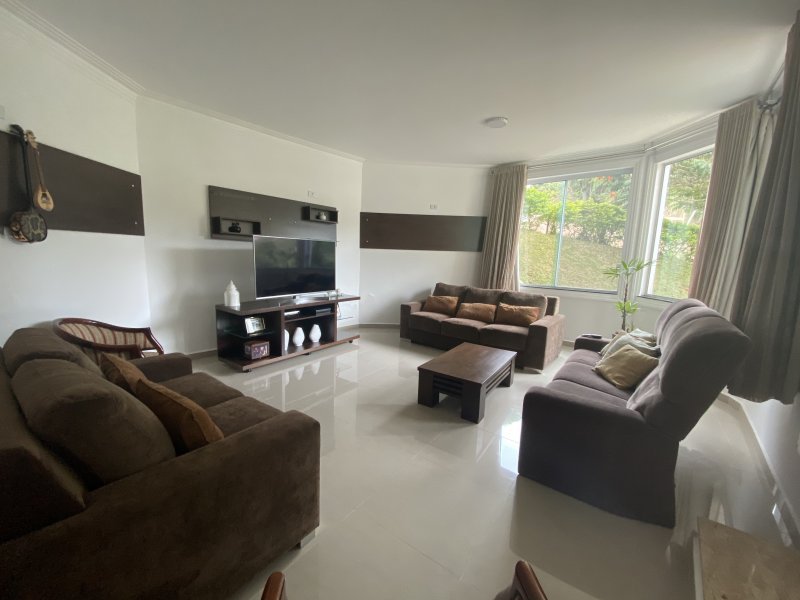 Apartamento à venda Aruã com 455m² e 4 quartos por R$ 2.200.000 - 1483998470-10-salatv3.JPG
