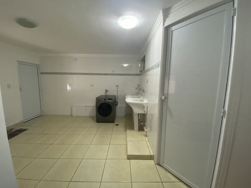 Apartamento à venda Aruã com 455m² e 4 quartos por R$ 2.200.000 - 1848952437-40-lavanderia.JPG