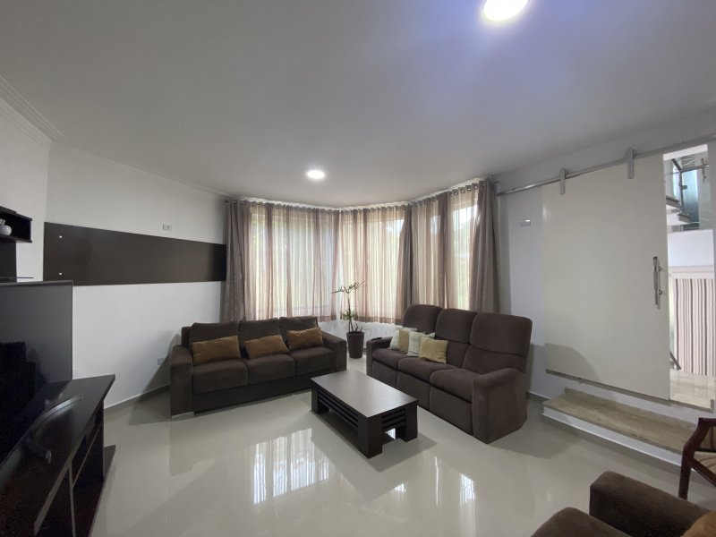 Apartamento à venda Aruã com 455m² e 4 quartos por R$ 2.200.000 - 1907225391-11-salatv4.JPG
