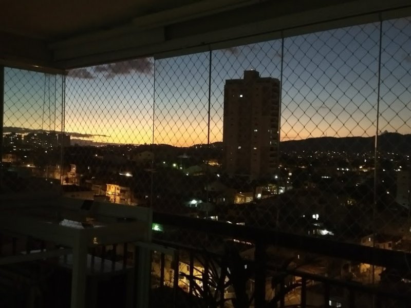Apartamento à venda Picanço com 86m² e 2 quartos por R$ 600.000 - 1773750823-vista-noite-sol-tarde.jpg