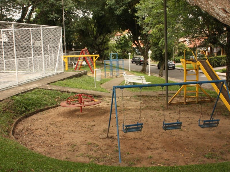 imóvel com 260m² - São Braz - Curitiba