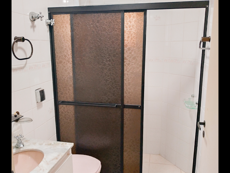 Apartamento à venda Jardim Marina com 130m² e 3 quartos por R$ 450.000 - 1358374507-mng-araujoi-apto52-0005-z-banheiro-social-1.png