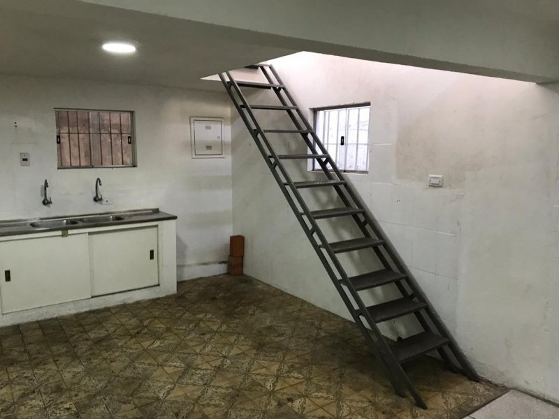 Comercial para alugar Piraporinha com 88m² e  quartos por R$ 3.000 - 1723318979-whatsapp-image-2020-10-20-at-10.jpeg