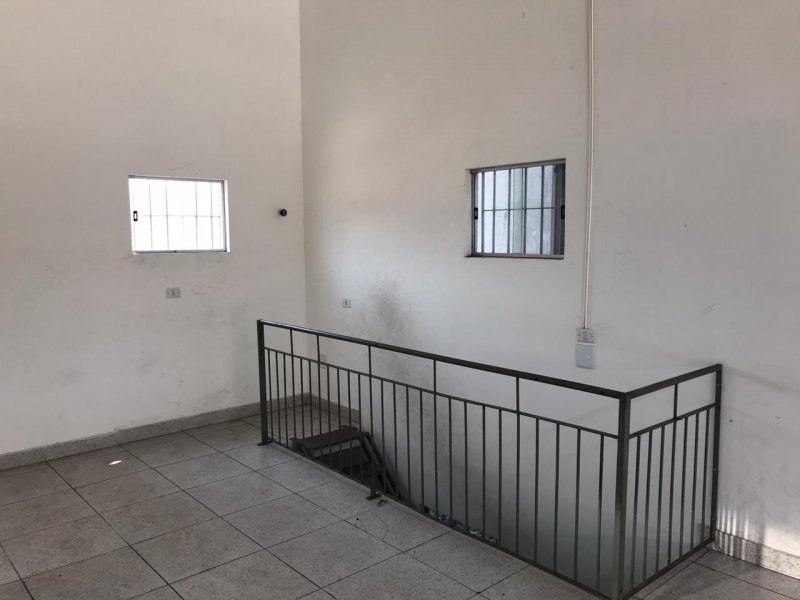 Comercial para alugar Piraporinha com 88m² e  quartos por R$ 3.000 - 717981033-whatsapp-image-2020-10-20-at-10.jpeg
