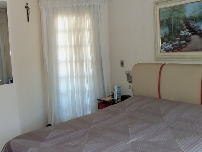 Casa à venda Novo Mundo com 200m² e 3 quartos por R$ 780.000 - 103060814-100-0696.JPG