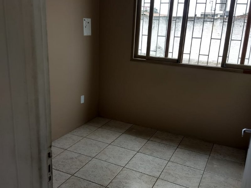 imóvel com 360m² - Roçado - São José