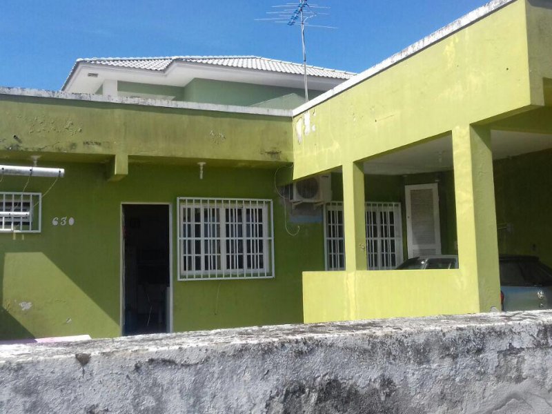 imóvel com 360m² - Roçado - São José