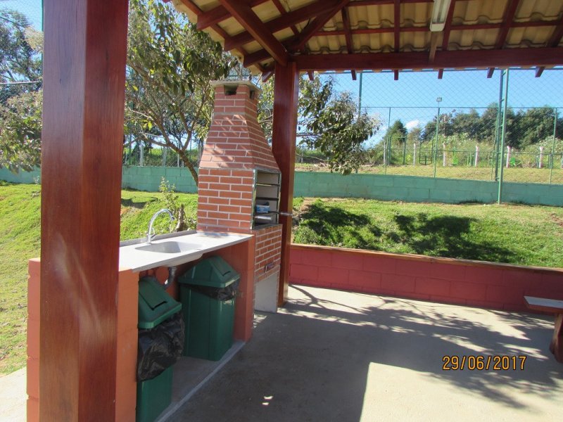 imóvel com 375m² - Condomínio Bosque dos cambaras - Valinhos