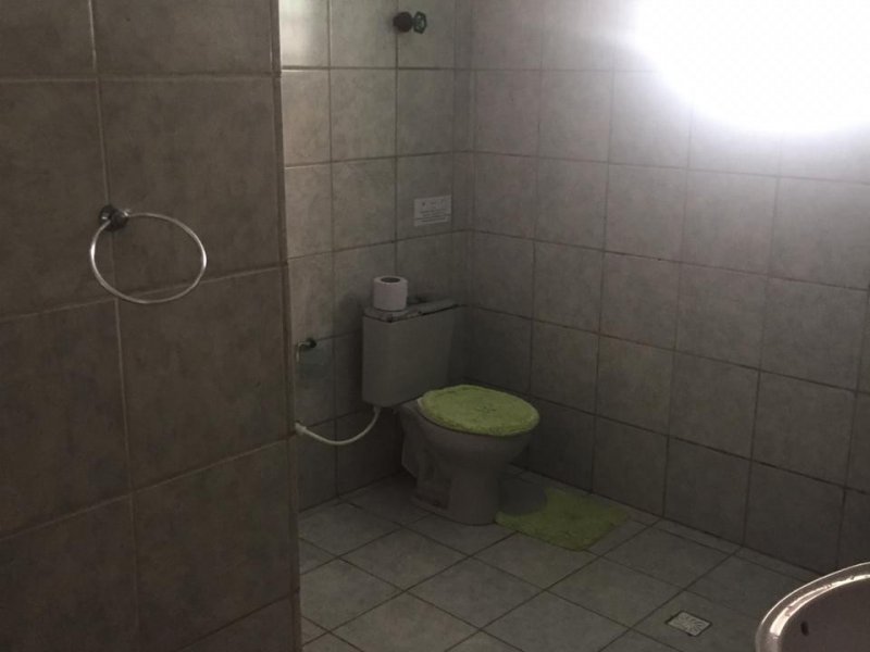 Casa à venda Candeias com 180m² e 3 quartos por R$ 600.000 - 970079413-1eab4d7f-d223-445f-867f-9c08f6f5d898.jpeg