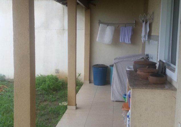 imóvel com 300m²