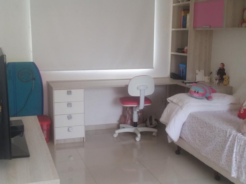 imóvel com 300m² - Jardim Pero - Cabo Frio