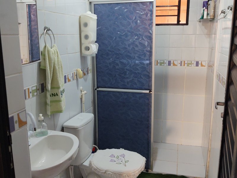 Apartamento à venda Águas Brancas com 113m² e 2 quartos por R$ 100.000 - 661600515-banheiro-c.jpg