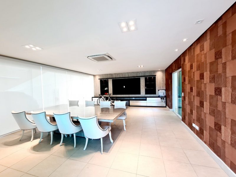 imóvel com 425m² - Tamboré - Santana de Parnaiba