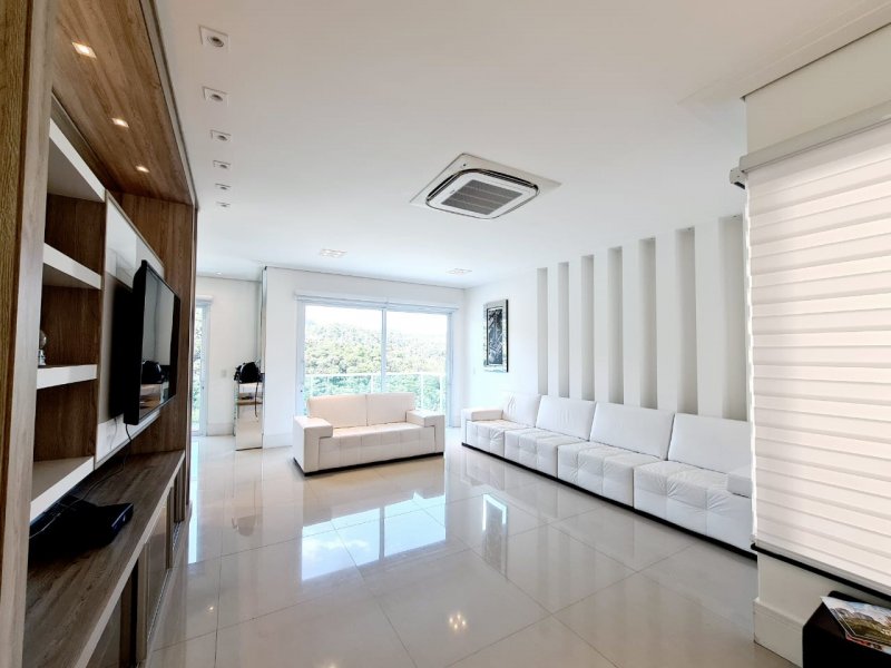 imóvel com 425m² - Tamboré - Santana de Parnaiba