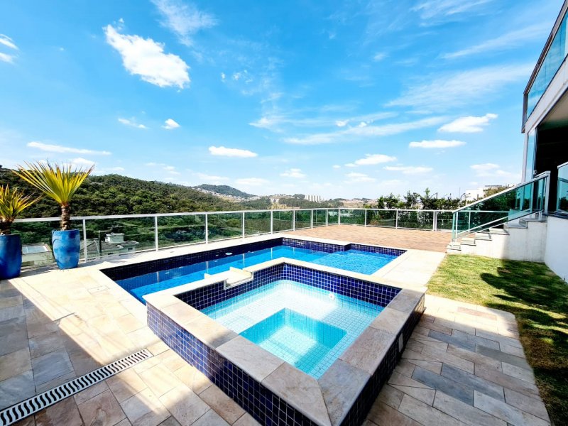 imóvel com 425m² - Tamboré - Santana de Parnaiba