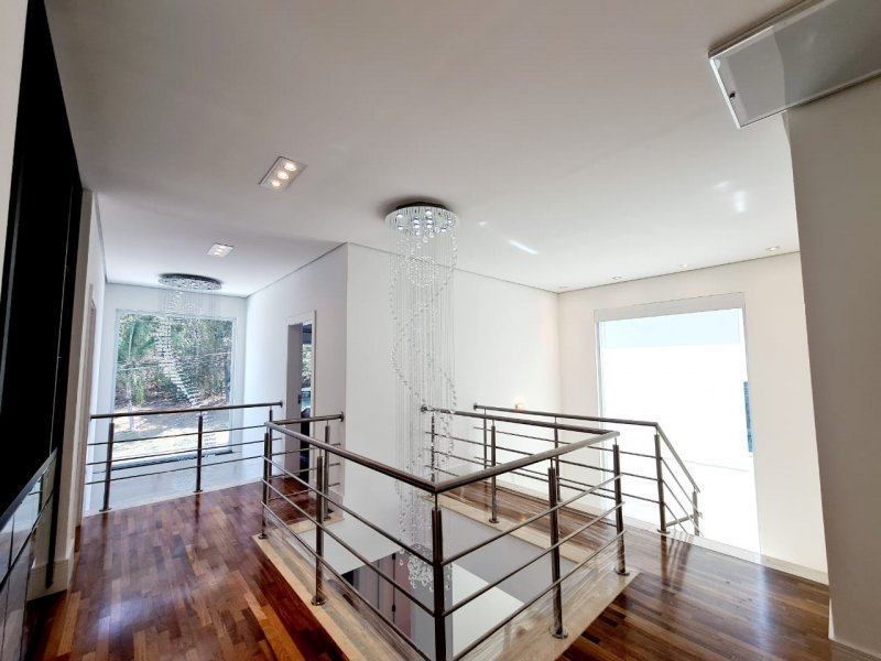 imóvel com 425m² - Tamboré - Santana de Parnaiba