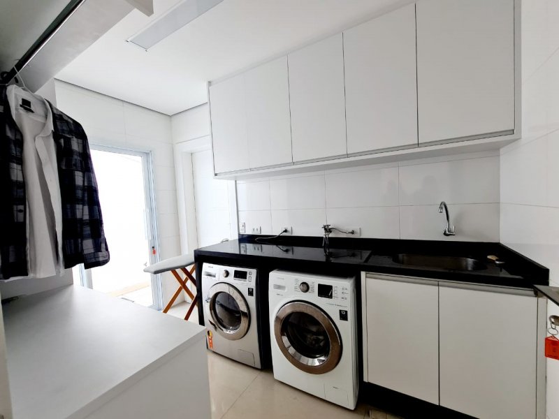 imóvel com 425m² - Tamboré - Santana de Parnaiba