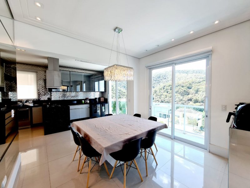 imóvel com 425m² - Tamboré - Santana de Parnaiba