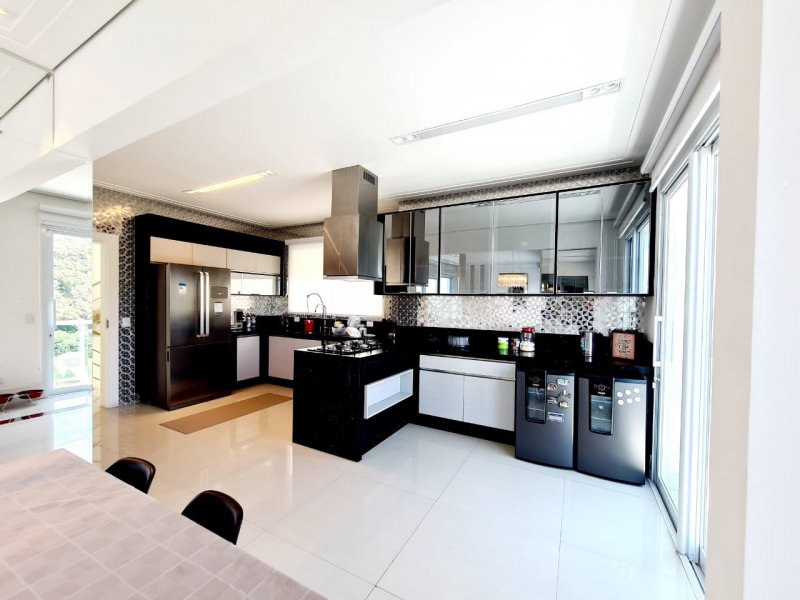 imóvel com 425m² - Tamboré - Santana de Parnaiba
