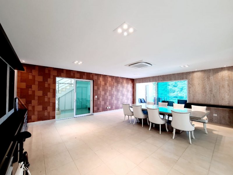 imóvel com 425m² - Tamboré - Santana de Parnaiba