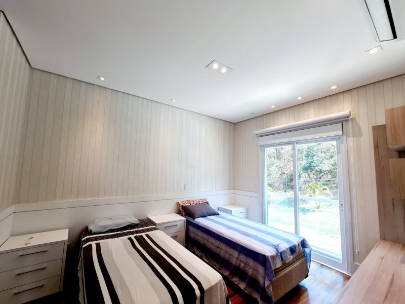 imóvel com 425m² - Tamboré - Santana de Parnaiba