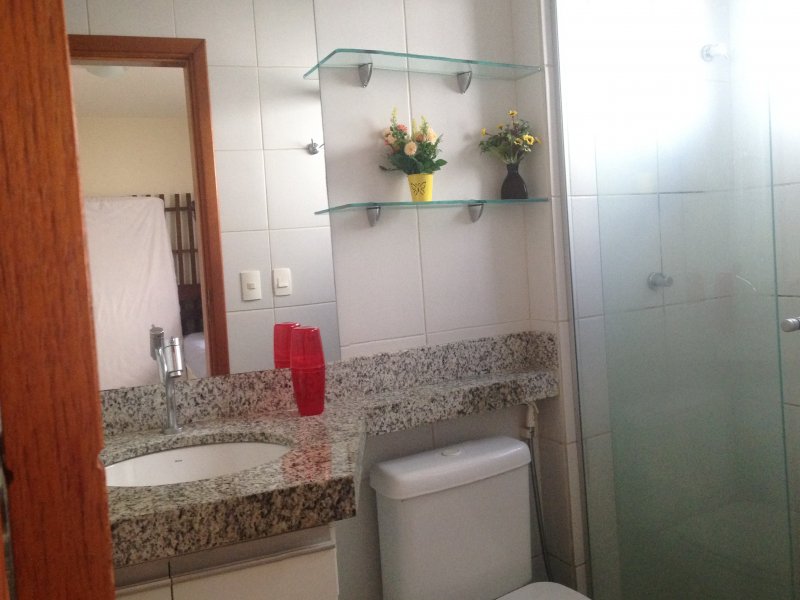 Casa de condomínio à venda Planalto com 156m² e 4 quartos por R$ 720.000 - 414675875-img-7471-banheiro-quarto2.JPG