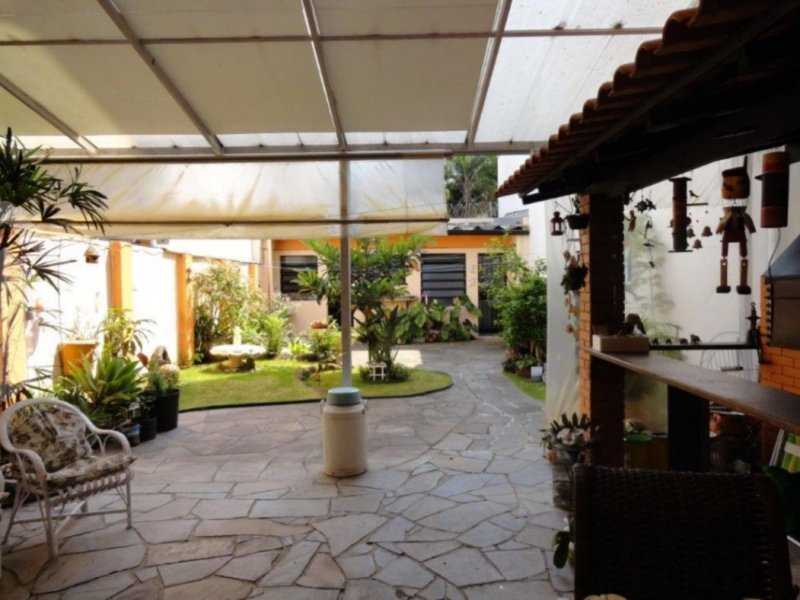 Casa à venda Petrópolis com 248m² e 4 quartos por R$ 1.390.000 - 793208183-img-20201023-wa0100.jpg