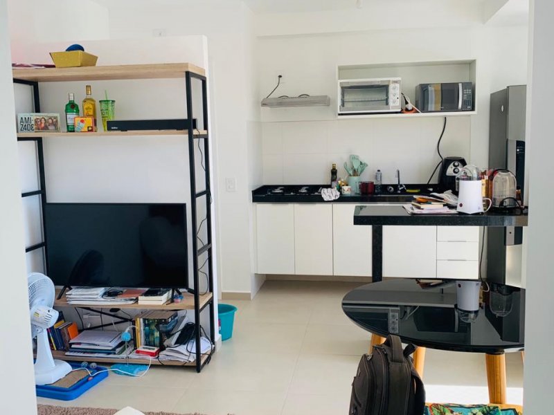 Apartamento à venda Campolim com 46m² e 2 quartos por R$ 300.000 - 415654928-whatsapp-image-2020-07-03-at-18.jpeg