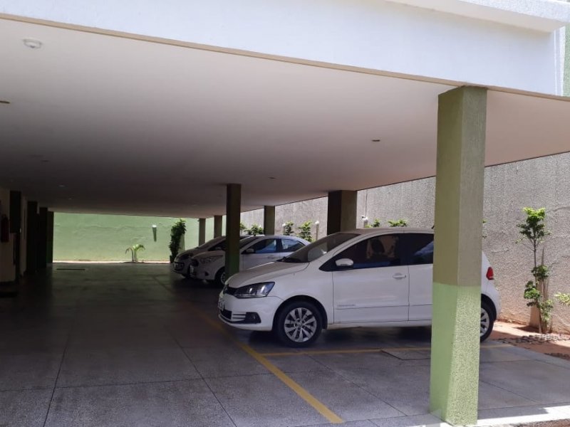 Flat à venda Ponta Negra com 32m² e 1 quarto por R$ 118.000 - 549268169-garagem01.jpg