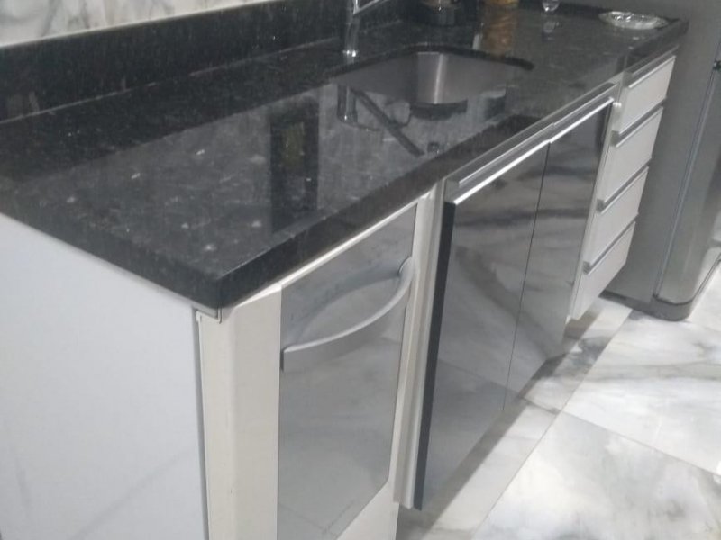 Apartamento à venda Laranjeiras com 80m² e 3 quartos por R$ 820.000 - 1533671224-cozinha-5.jpeg