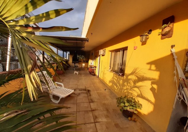 imóvel com 94m²