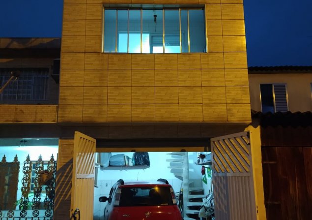 imóvel com 84m²